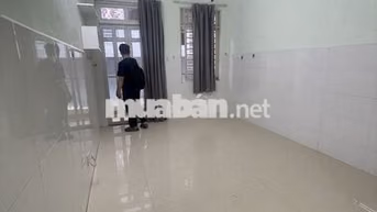 Cho thuê nhà HXH Huỳnh Văn Bánh 8Pn 4x15m 2 lầu,giá 22 triệu 