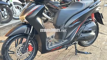 Honda SH 160i 2025 Đen nhám 10.000km