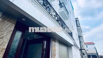 CHO THUÊ NGUYÊN CĂN NHÀ THẠCH BÀN - 3PN - NỘI THẤT CƠ BẢN - Ở HỘ GIA Đ