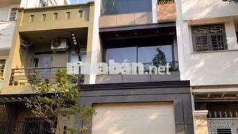 NHÀ ĐẸP GIÁ TỐT - 399A Sư Vạn Hạnh, P.12, Q.10 - 4 Tầng, DTSD 350m2