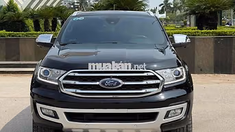 CAanF BÁN FORD EVEREST 4x4 2 CẦU SX 2019