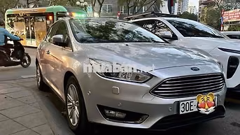 Ford Focus Titanium chính chủ