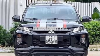 Mitsubishi Triton 4x2 AT Premium sản xuất 2020