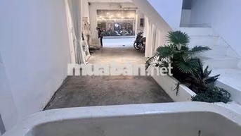 Cho Thuê Nhà Mặt Tiền Kinh Doanh, Huỳnh Văn Bánh, P.11, Q.Phú Nhuận