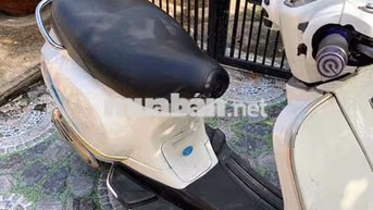Piaggio Vespa 2010 Trắng Việt Nam