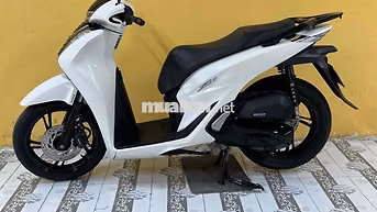 SH 125 đời 2022 trắng đen siêu mới 43AE-052.71