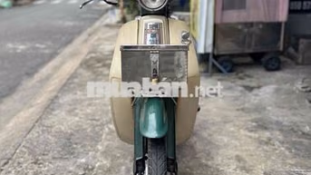 Honda Super Cub Kem, Xanh lá Cổ điển