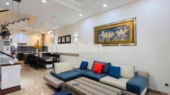 Cho thuê nhà Tạ Mỹ Duật – 3PN, 2WC – Giá 26 triệu/tháng  * Vị trí: Đườ
