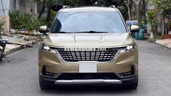 Kia Carnival Signature 2022 Vàng 7 chỗ