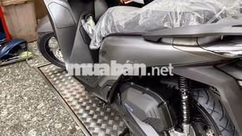 Honda SH 160i ABS 2026 Xám Xi Măng 500 km