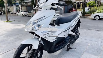 Honda Air Blade 110FI trắng máy zin .sơn zin 