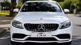 Mercedes-Benz C200 Exclusive 2019 Trắng
