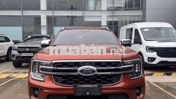 Ford Everest Titanium 1 Cầu 2023 Đỏ cam 38.000km