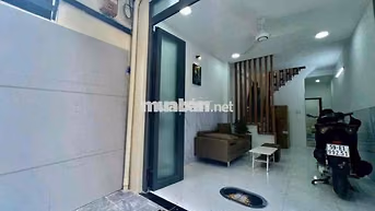 Cho thuê nhà mới hẻm thông trung tâm gò vấp