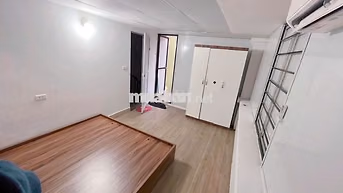 Phòng ban công cửa sổ, sát ĐHQuốc Gia
