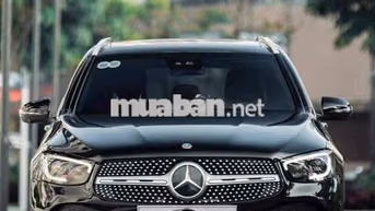 Mercedes GLC300 4MATIC 2021 Đen 5 vạn km