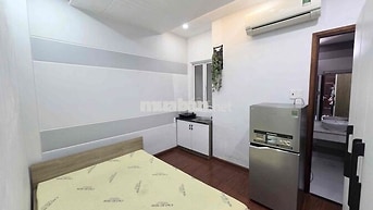 PHÒNG STUDIO VUÔNG VỨC CỬA SỔ GIẾNG TRỜI NGAY TRUNG TÂM PHÚ NHUẬN
