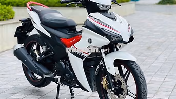Yamaha Exciter 155 VVA Trắng đỏ đen nguyên bản