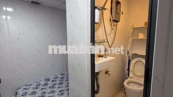 phòng full nội thất giờ tự do kế bên bến xe miền đông