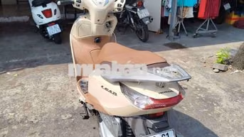 Honda Lead 2015 Vàng kem Tự động