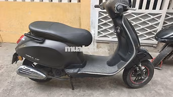 Vespa Vera LX 50cc Đen