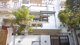 Cho Thuê Nhà MT Dân Tộc, P. Tân Thành, Tân Phú, DT: 8x20m, Trệt 2 Lầu
