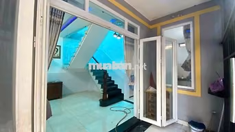 NHÀ 3PN – 2WC – 10 triệu/tháng – nhà trống vào ở ngay tại Linh Trung.”