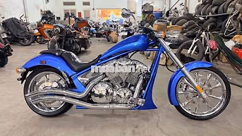 Honda Fury 1300 ABS 2010 Xanh 7.000km