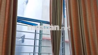 Cho thuê phòng ngõ 530 Thụy Khuê