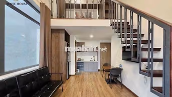 Duplex LUXURY ngay Emart Phan Văn Trị