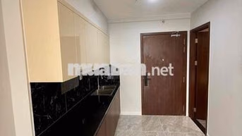 chính chủ cần bán căn hộ cao cấp tặng full nội thất  lh ***