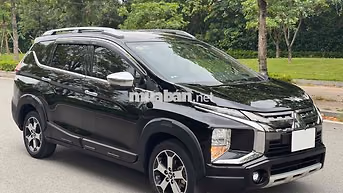 Mitsubishi Xpander Cross Cross cao cấp nhất Đen
