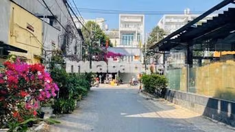 NHỈNH 3 TỶ - HXH TRÁNH - 2 TẦNG - 4PN -100M2 -PHAN VĂN HỚN  HÔC MÔN