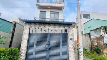 Cho Thuê Nhà 1Trệt 1Lầu Sân Thượng 2Pn 3Wc Hẻm Xe Tải Sát Chợ Cầu Đồng