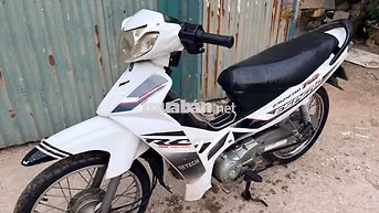 Xe số Sirius 50cc Trắng
