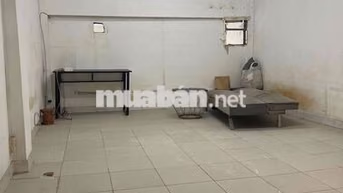 CHO THUÊ NGUYÊN LẦU 1 4x15 2pn  nhà trống có 1 tủ lạnh xài chung.