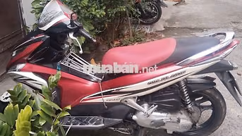 Honda Air Blade Đỏ trắng đen