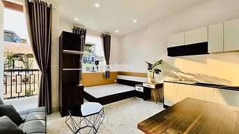 🏡 Phòng Ngủ Ban Công Thoáng Mát – Đầy Đủ Tiện Nghi, Dọn Vào Ở Ngay