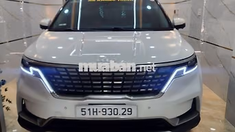 KIA CARNIVAL PREMIUM MÁY DẦU 8 CHỖ TỰ ĐỘNG