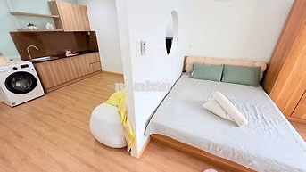 1 PHÒNG NGỦ BAN CÔNG QUẬN 3 SÁT BV TỪ DŨ CÓ MÁY GIẶT RIÊNG SIÊU THOÁNG