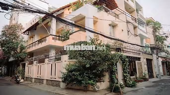 Cho thuê villa góc 2MT HXH Cư Xá Nguyễn Trung Trực  P Hoà Hưng Q10.