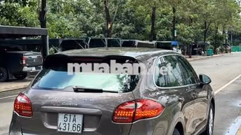 Porsche Cayenne 2013 chính chủ đang đi