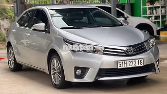 Toyota Altis 1.8G 2015 Bạc 87.000 km quá mới luôn