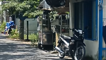 Bán nhà mặt tiền đường nhựa xã hưng long,bình chánh 
