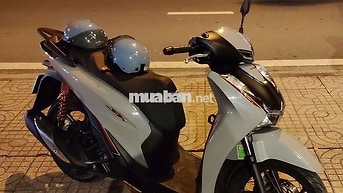 Honda SH 125i ABS 2025 Xám 1800 km