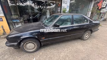 BMW 525i Đen 30000km