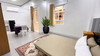 Bán nhà ngang 7m Phan Đăng Lưu, 5 tầng nội thất sang trọng