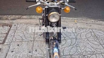 Honda SS50 Xe máy cổ điển màu Đen