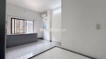 Cho thuê căn hộ Studio Cửa sổ mới Q10 gần ĐH Kinh tế UEH, ĐH Hoa Sen
