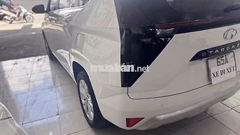 Hyundai Stargazer 7 chỗ Tự động Trắng